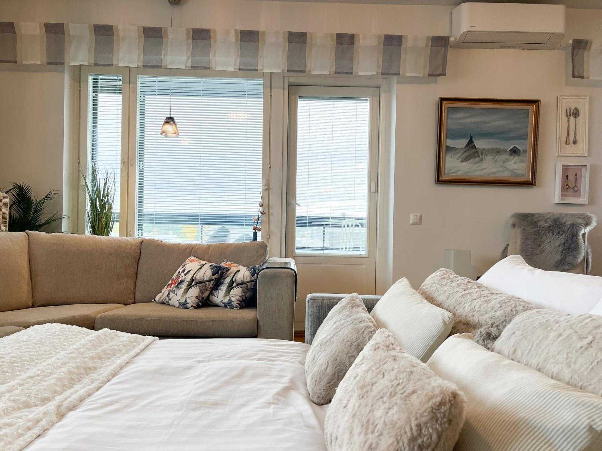 רובניימי Aurora Penthouse & Suites מראה חיצוני תמונה